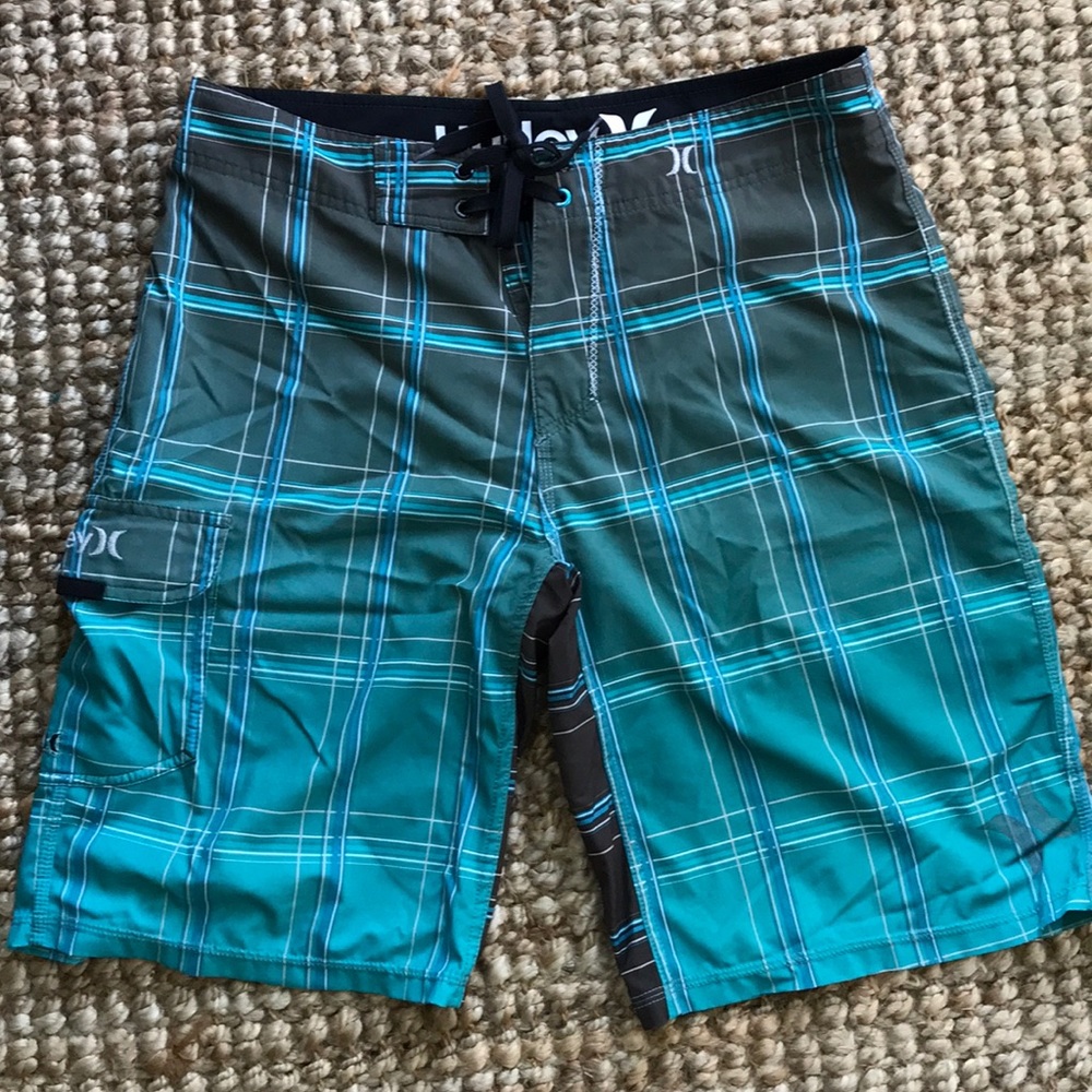Men’s Hurley board shorts